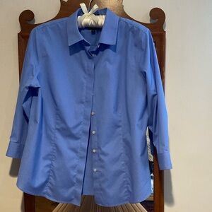 Talbot’s women’s 10p button down blouse.  98% Cotton and 2% spandex